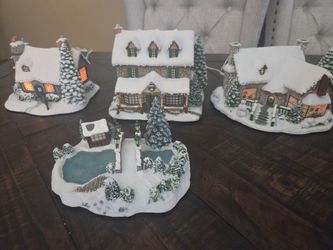 Thomas Kincade lighted housez