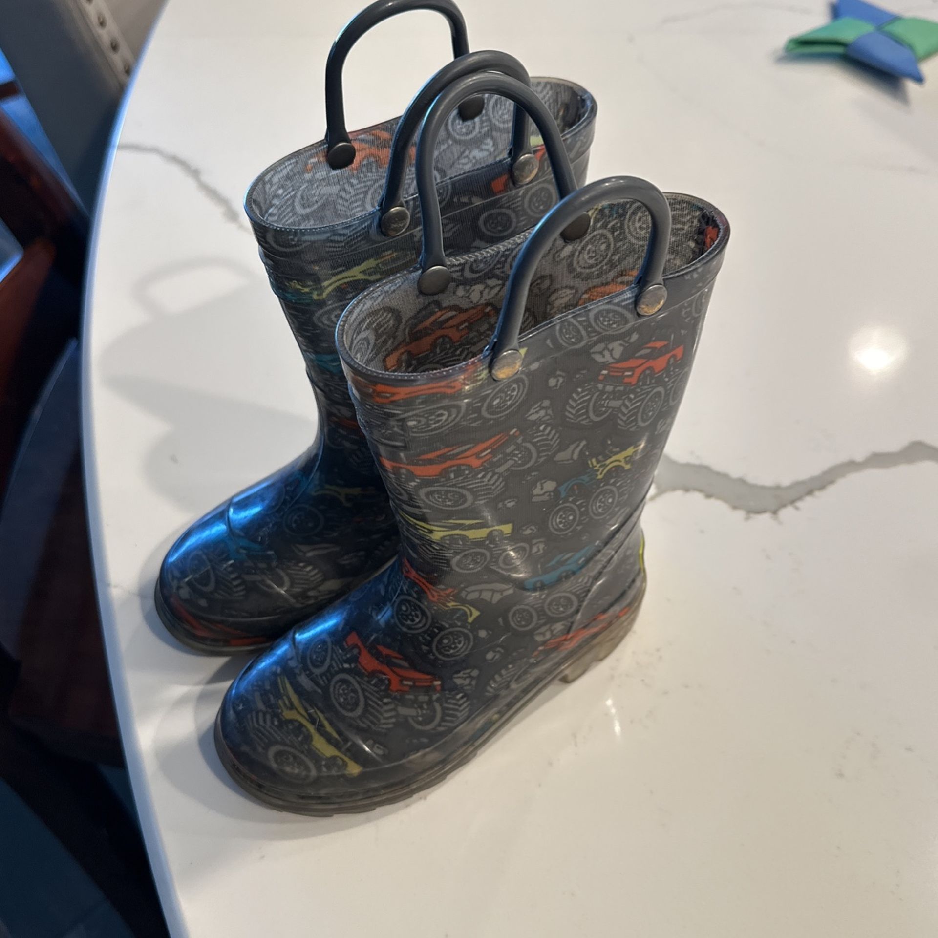 Toddler Rain Boots Size 9