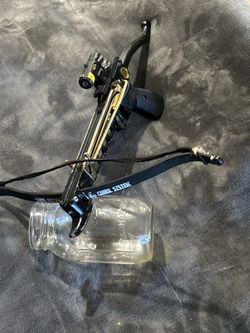 Cobra system crossbow w/lazer