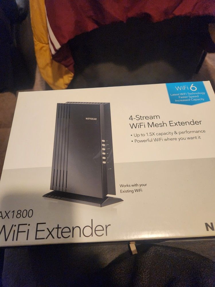 NETGEAR  WIFI EXTENDER