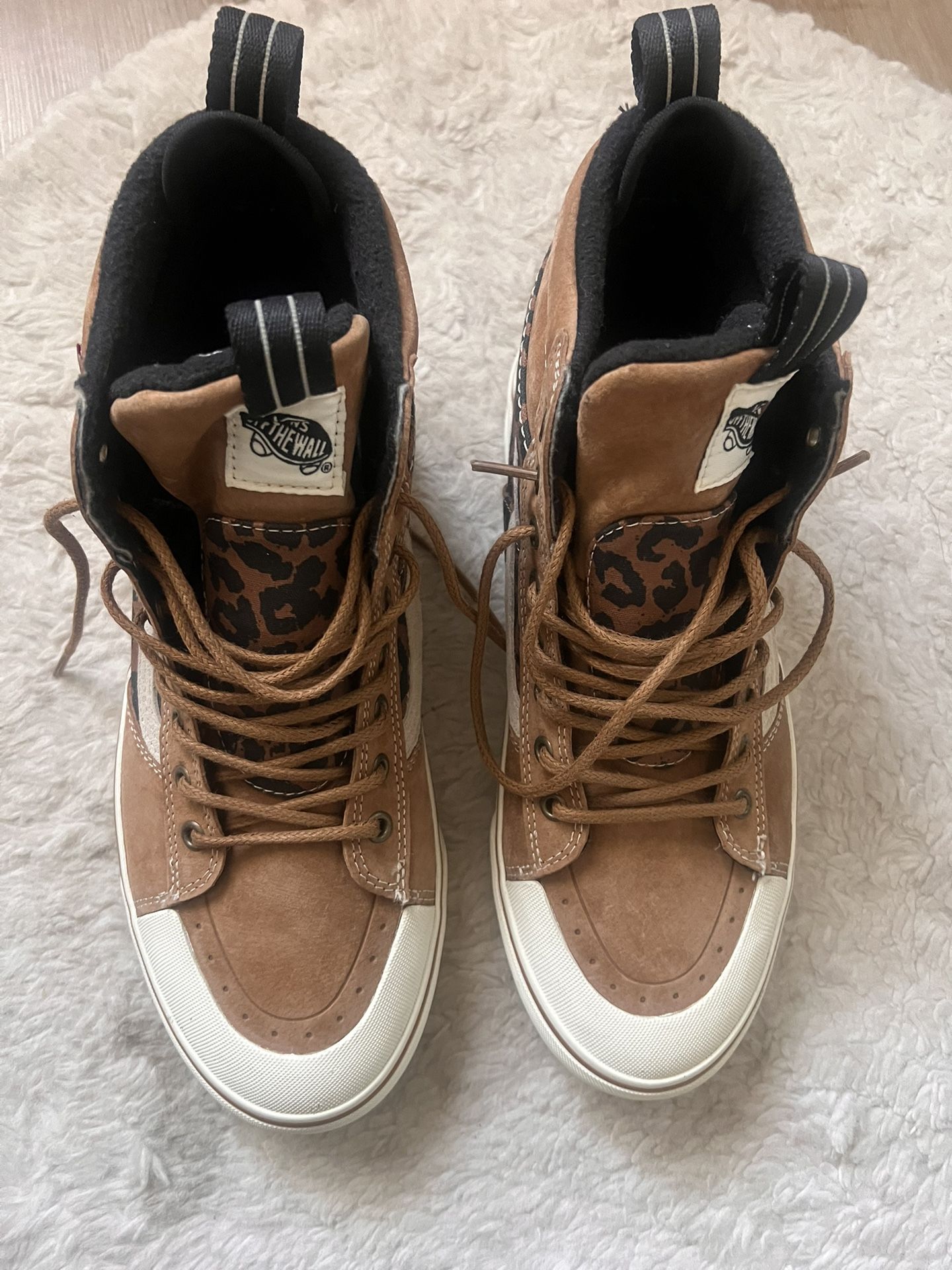 Vans Sk8-Hi MTE-2 leapord Sneakers