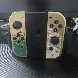 Nintendo Switch Zelda Bundle 