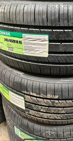 245 45 18 Tires Set Brand New