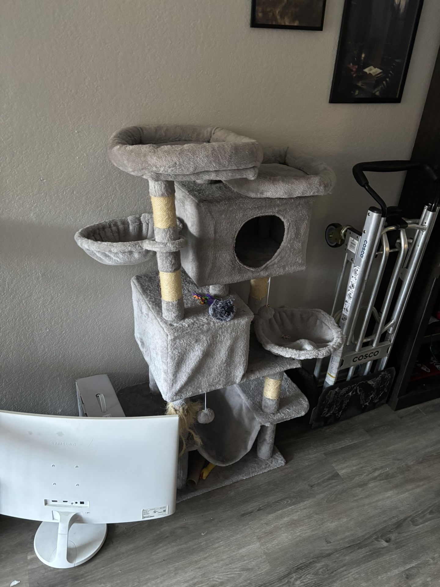 Couple Of Used Cat Towers!!