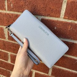 Michael Kors Wallet Wristlet 
