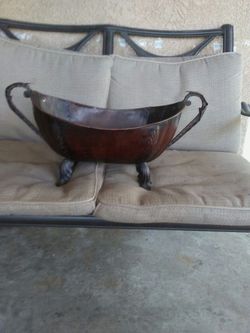 Metal decor basket