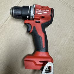 Milwaukee Drill M18