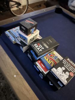 8 Board Games |New Phone Who Dis|Hot Seat|Millennial Lotería |Tell Me W/O Telling Me|Who’s Most Likely To..|Cards Against Humanity|Buzzed|Tragos|