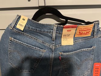 Levi's High-Rise Jeans