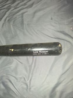 Luis Robert Game-Used Maple Baseball Bat 34/31