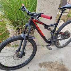 Specialized Stumpjumper Size M, 27.5"