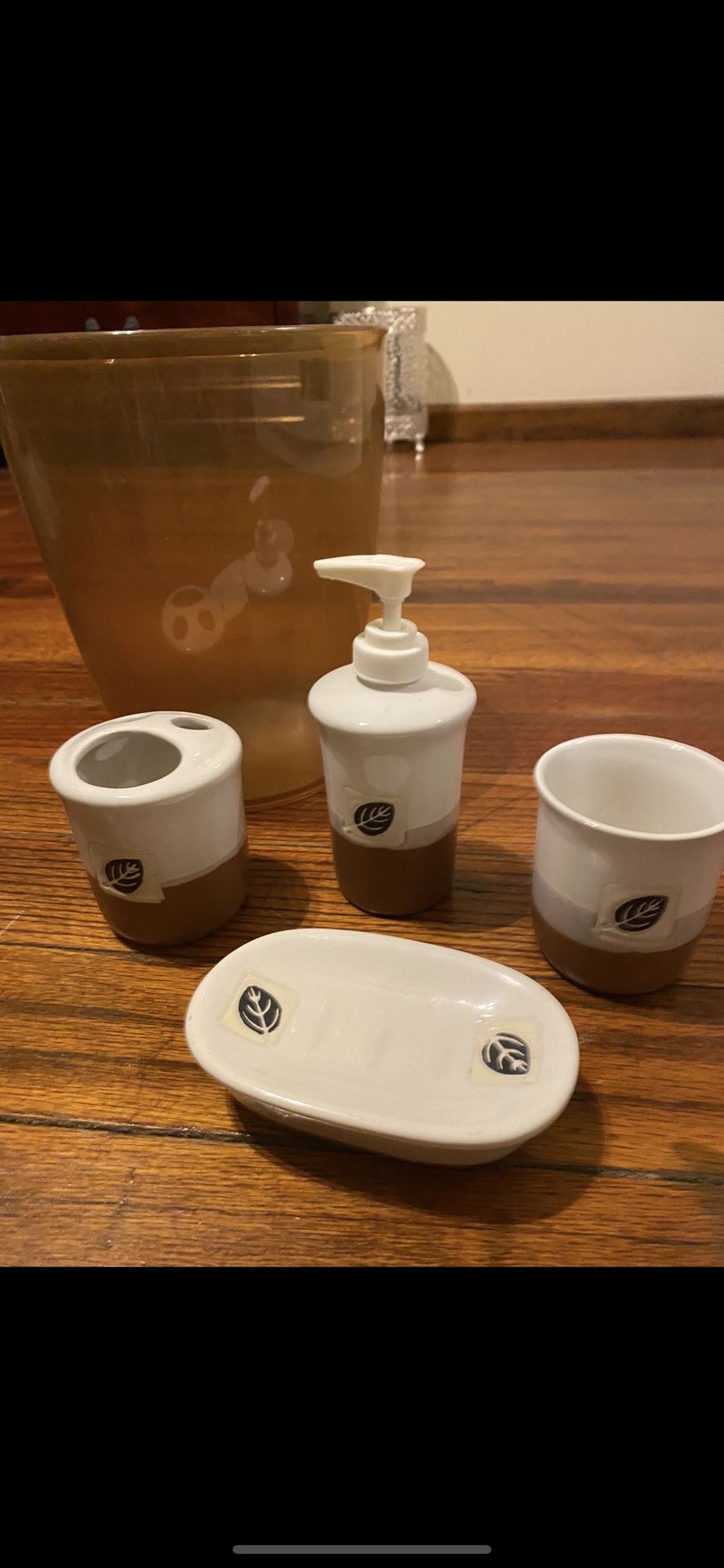 5 Pc  Bathroom Set 