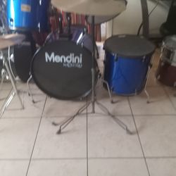 Drum Set.....300.........bucks