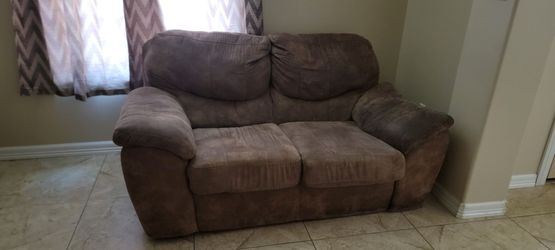 2 sofas