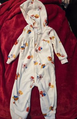 Carter's PJ size 12 months