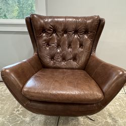 Pottery Barn Wells Tufted Armchair, Leather Molasses 