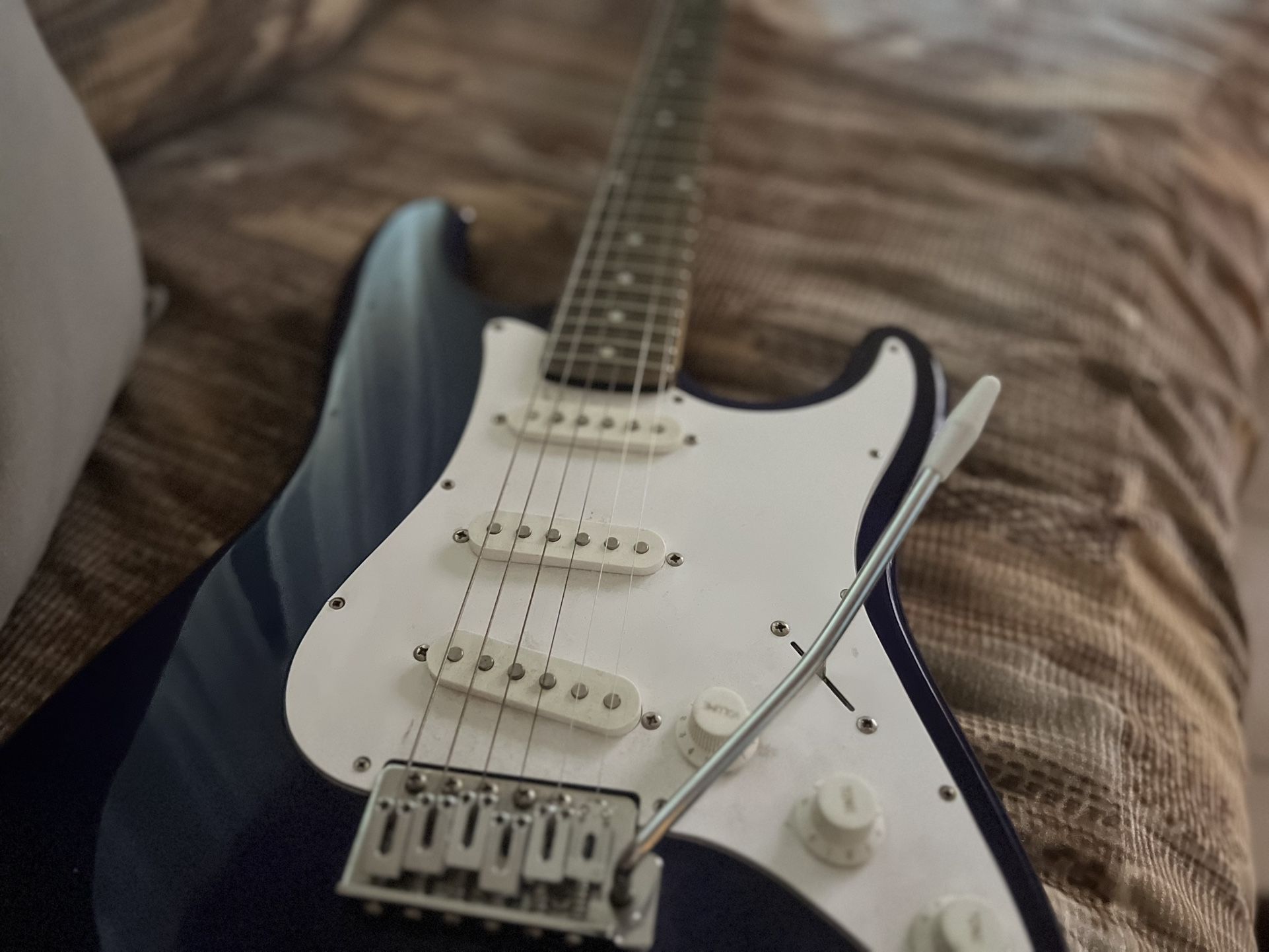 Silvertone Electric Guitar
