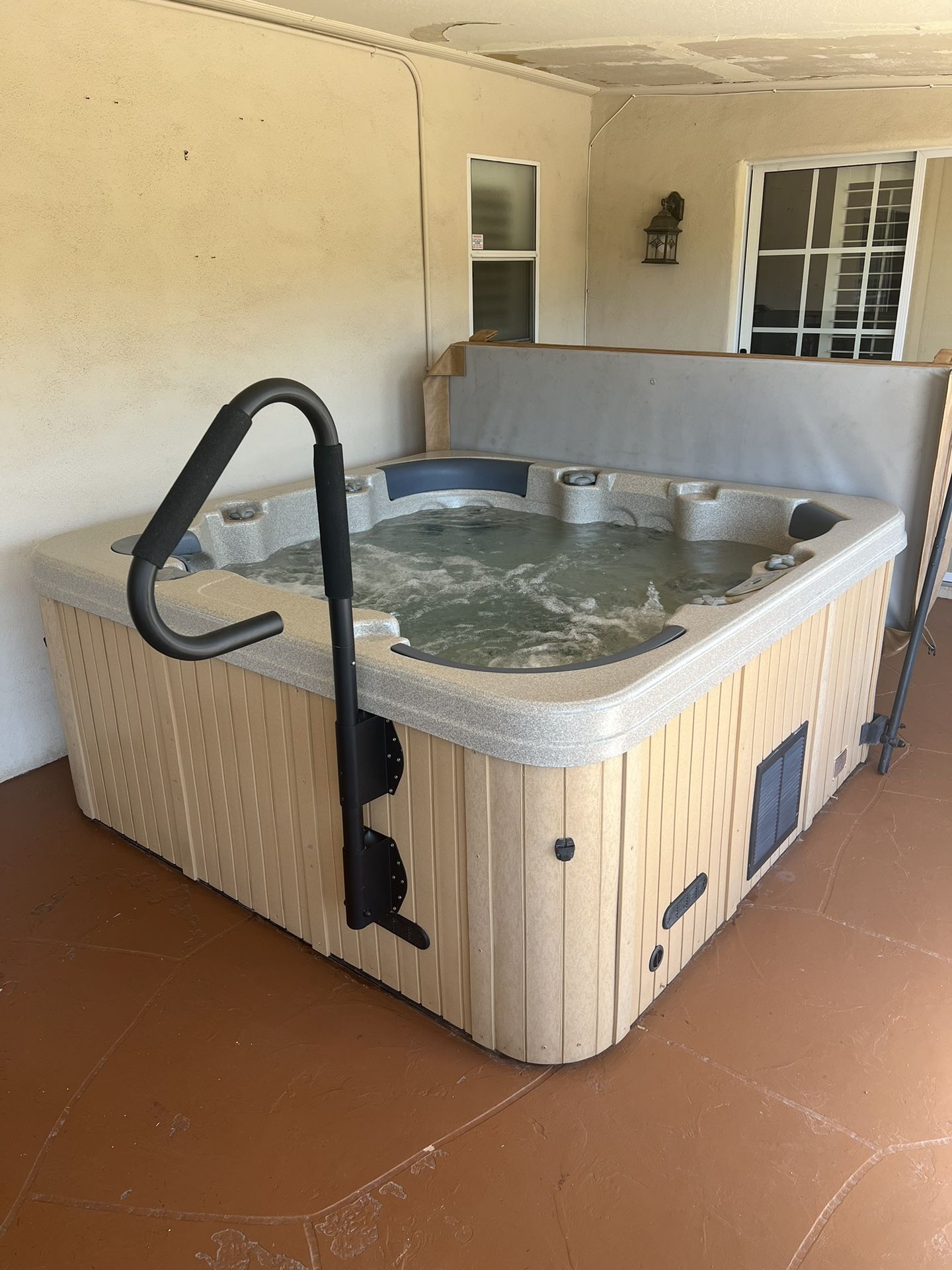 Atera Spa Hot Tub/Jacuzzi VS7-35