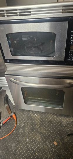 Combo microwave/ Oven