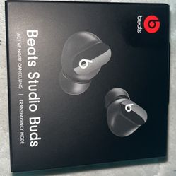 New Beats Studio Buds, wireless noise-cancelling headphones. Compatible with Apple and Android