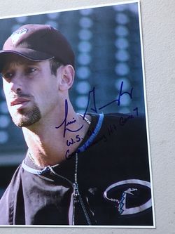 Luis Gonzalez Autographed 8x10 Photo