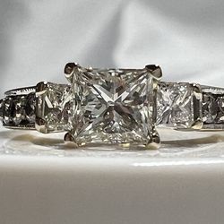 White Gold Princess Cut Diamond Engagement Ring