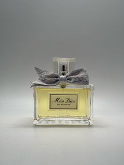 Miss Dior Eau de Parfum 3.4 oz (100 ml)