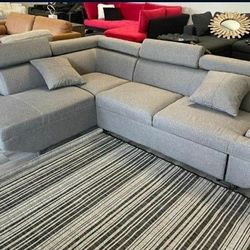 PULL OUT BED SECTIONAL COUCH NEW IN BOX