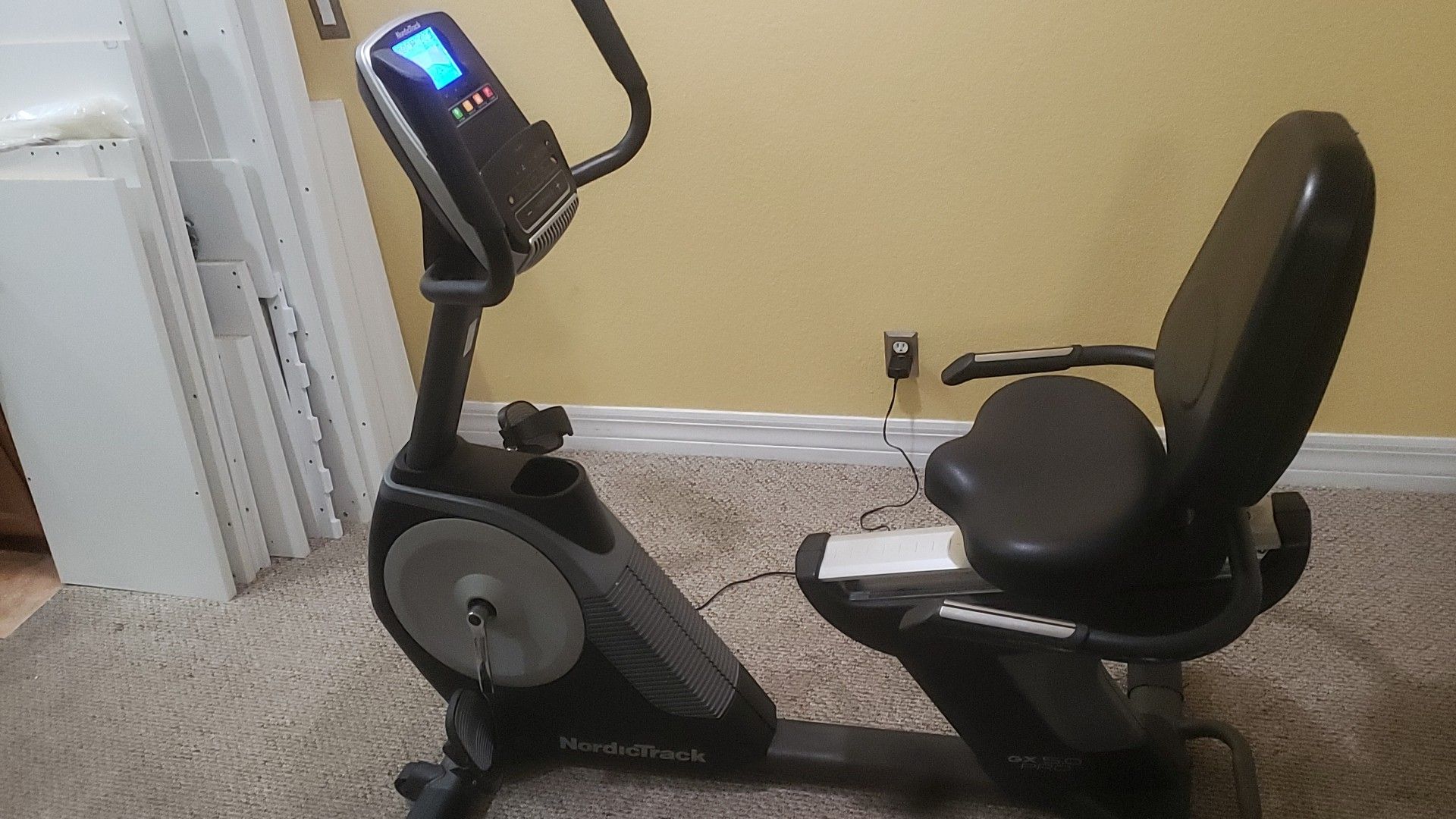 nordictrack gx 4.4 pro upright bike review