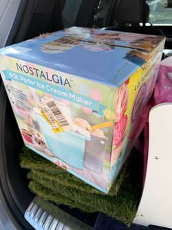 Ice cream maker