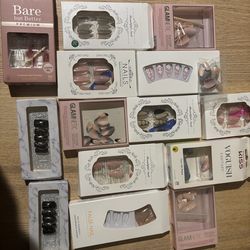 Press on nails