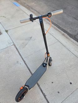 Segway Ninebot F35 Electric Scooter