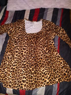 Torrid Size 3x Cheetah Print Long Sleeve Flowy Blouse 
