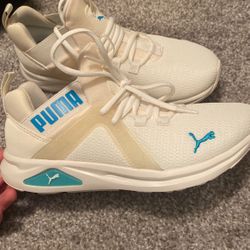 Brand New Puma Women Sneakers