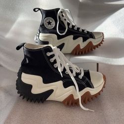 Converse Run Star Motion Black Gum Honey Mens 7 women’s 8.5