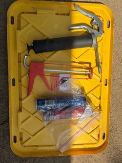Grease gun  and caulk gun