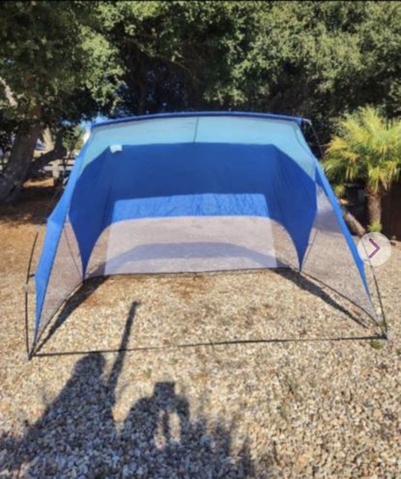 Large Sporting Or Beach Shade