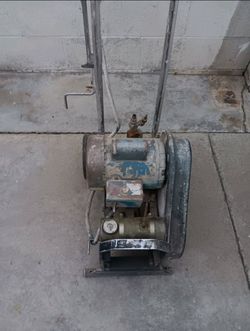 Hero 300 S airless sprayer