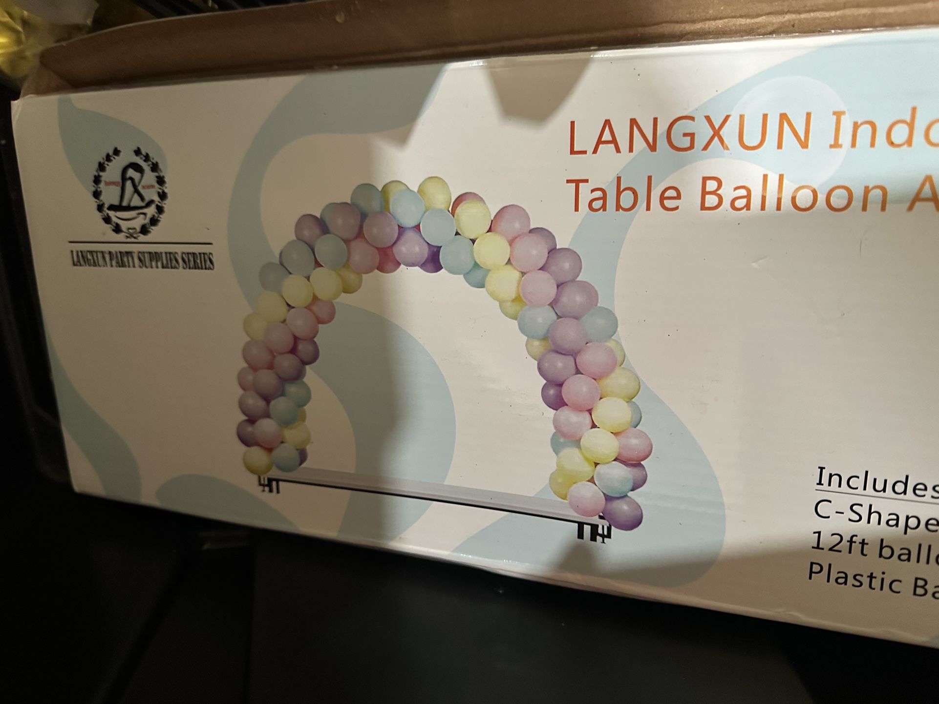Tablet Ballon Arch 