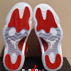 Air Jordan 11 Retro Cherrys