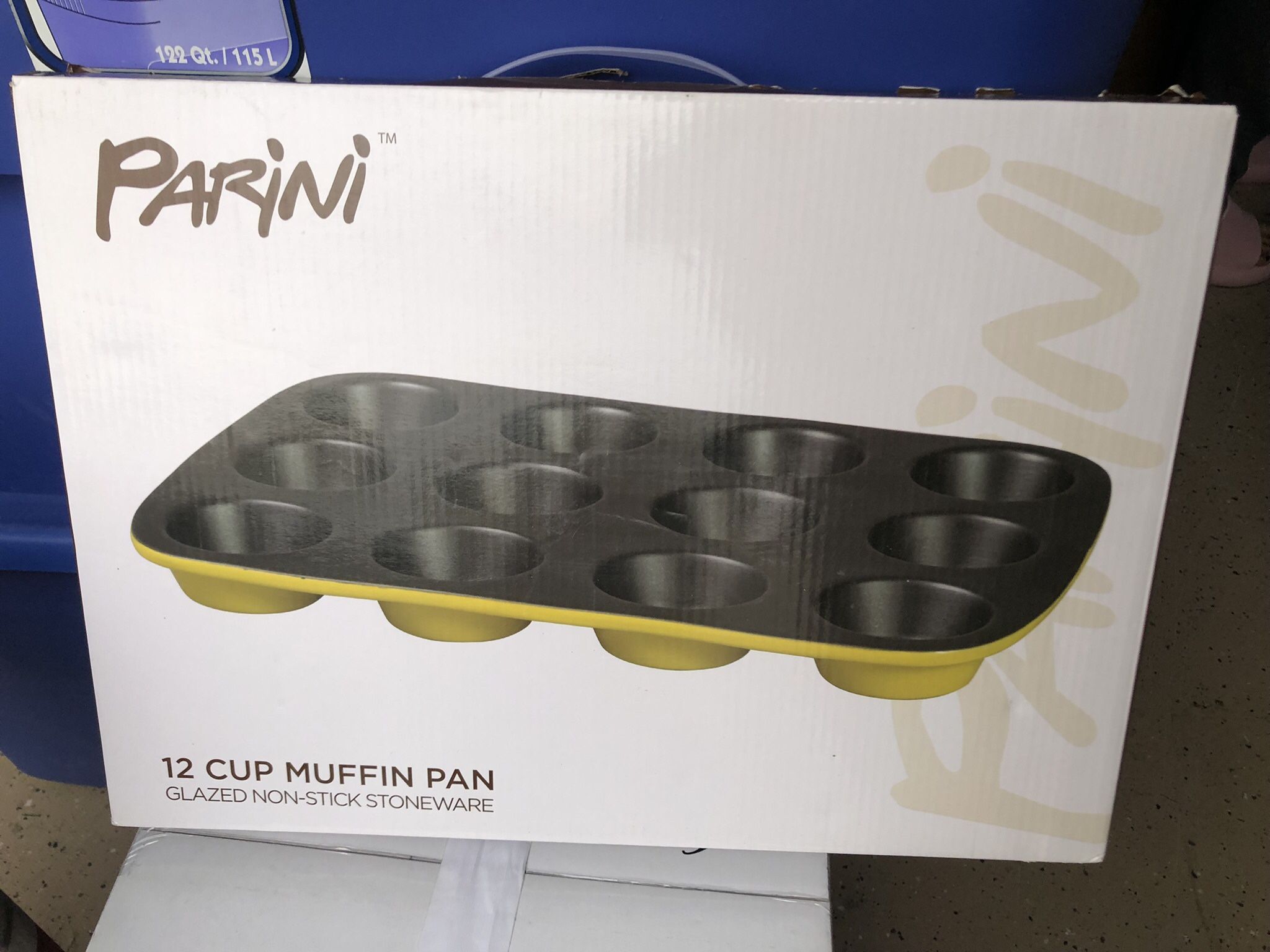Parini 12 Cup Muffin Pan Glazed Non-Stick Stoneware-Yellow