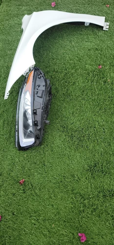 2020 Mercedes A220 A30 A35 Headlight And Fender Drive Side Parts