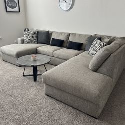 Sofa With 2 Chaise Beige With Table 