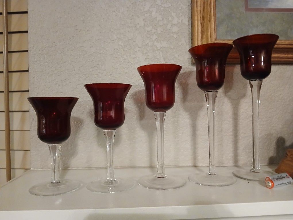 CRANBERRY GLASS VOTIVE CANDLE HOLDERS