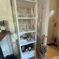 Shelving unit 