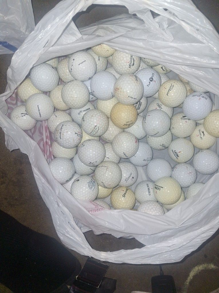 100 Golf Balls