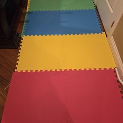 8 interlocking Foam floor mats