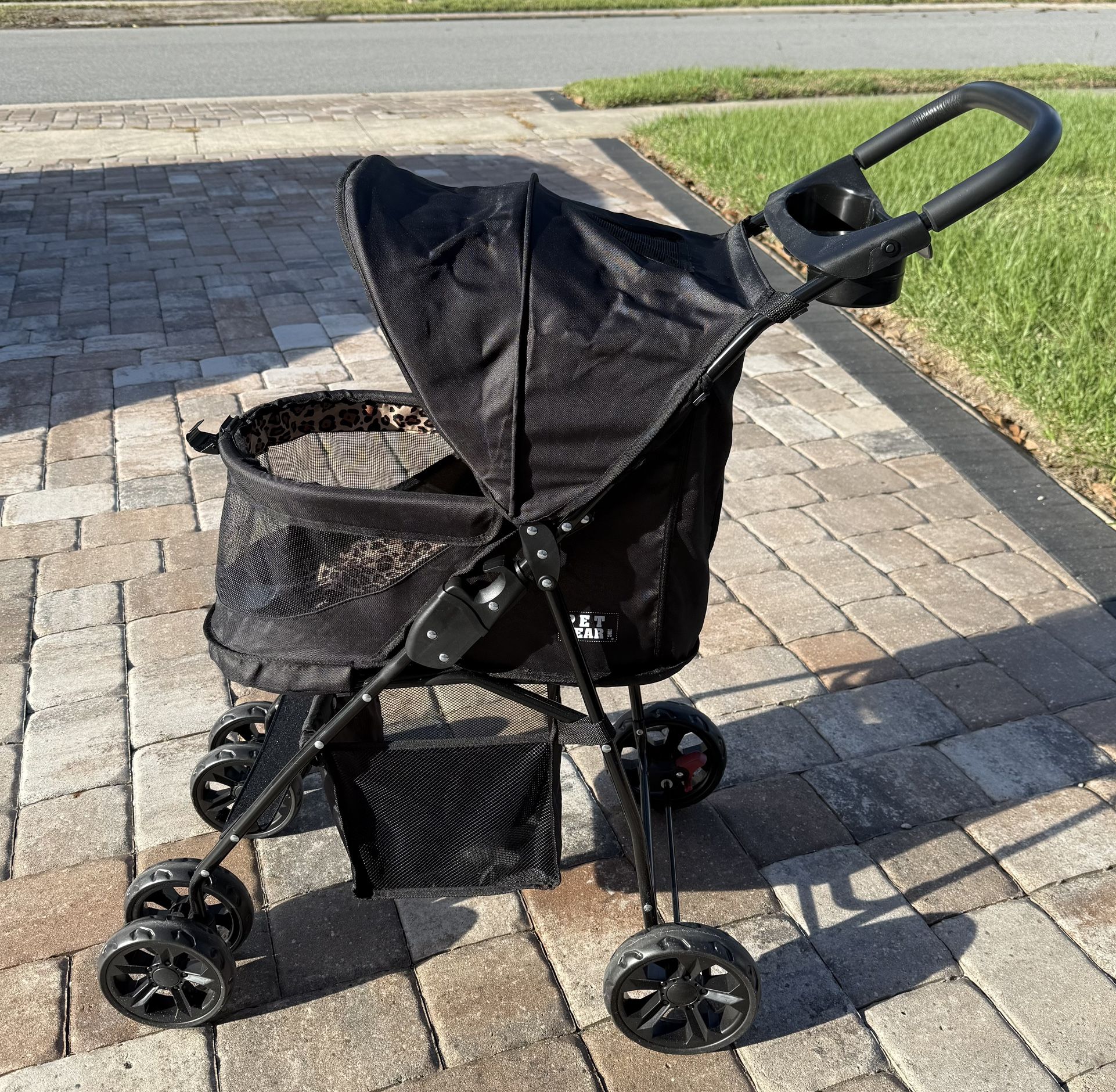 🐾 Pet Gear Happy Trails Lite No-Zip Pet Stroller – Leopard Print (Excellent Condition!)