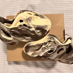 Adidas Yeezy Foam RNNR MX Cream Clay