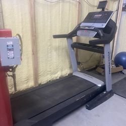 Proform 2000 Treadmill 